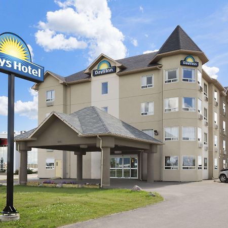 Days Inn By Wyndham Bonnyville Exterior photo