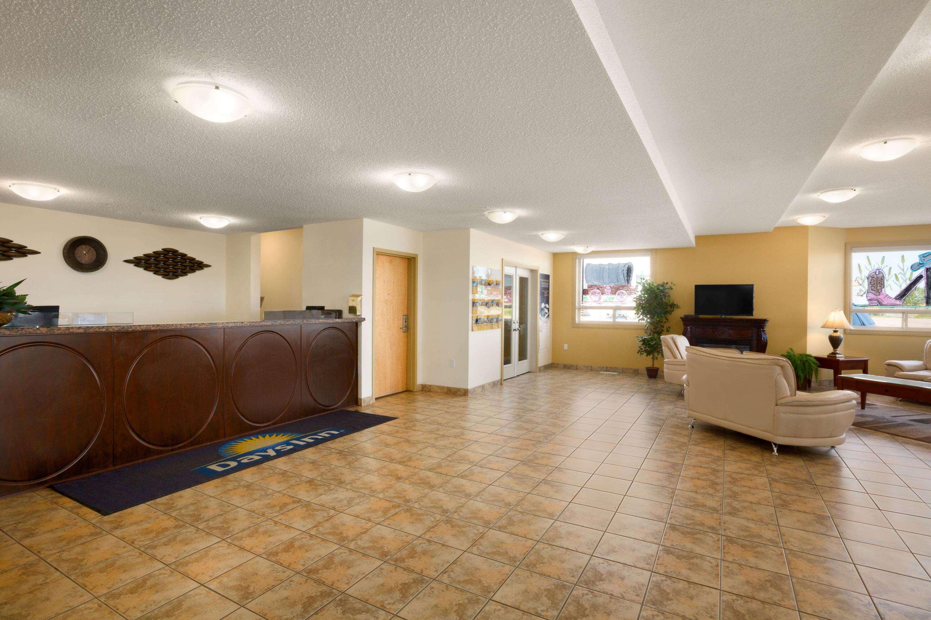 Days Inn By Wyndham Bonnyville Exterior photo